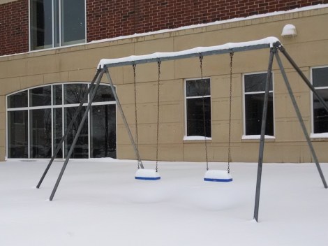 swing set-001