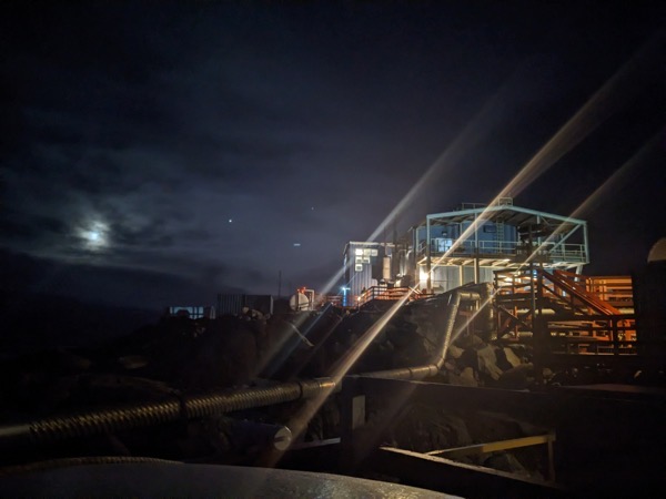 PXL 20230404 234500802 NIGHT